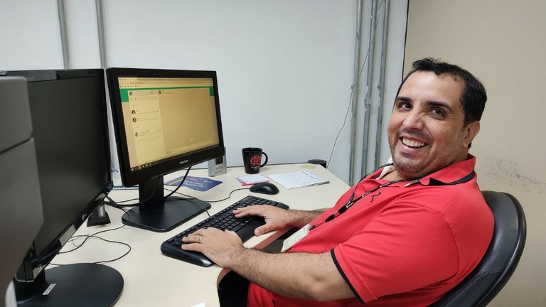 Eduardo Pinelli, servidor ACS.jpeg