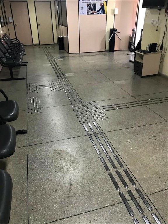 Piso Tátil.jpeg