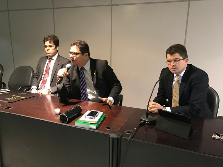 EJuj - Transformações no Mundo do Trabalho (1).JPG