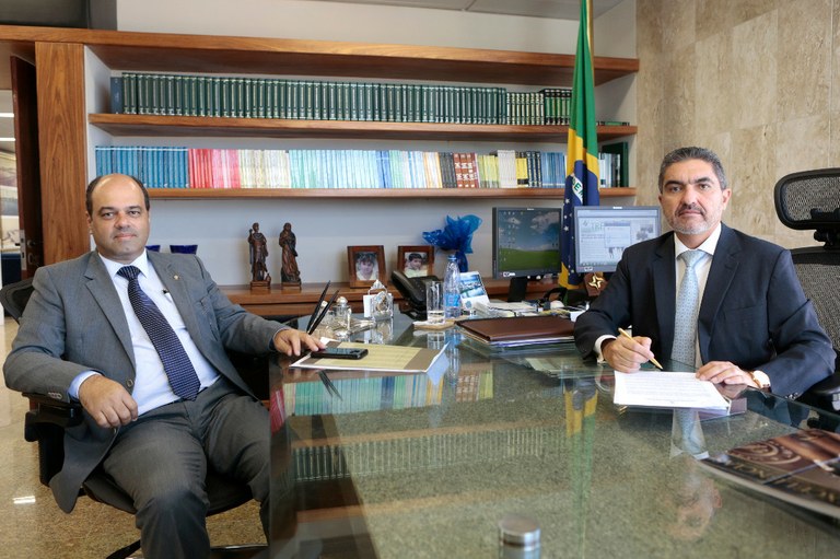 Precatórios (2).JPG