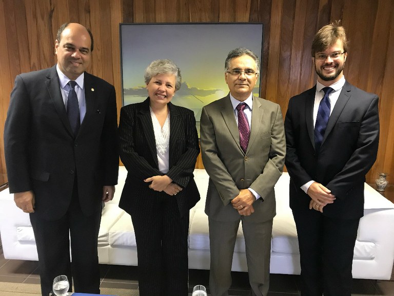Visita-pres. TRT21 (3).JPG