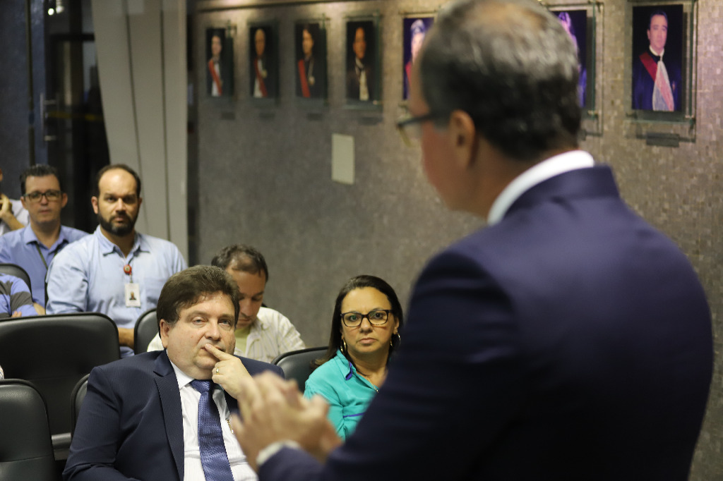 AGE - Lançamento WikiAdm (4).JPG