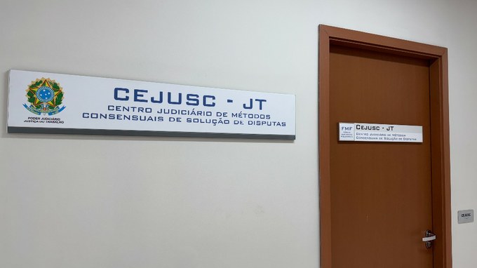 Fachada Cejusc.JPG