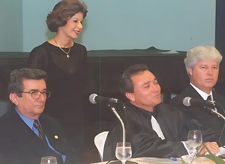 Assis Carvalho (2).png