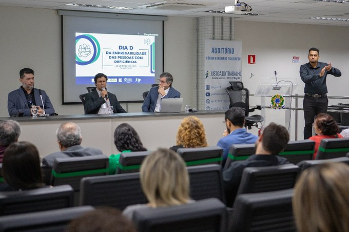 Dia D Empregabilidade-14.jpg