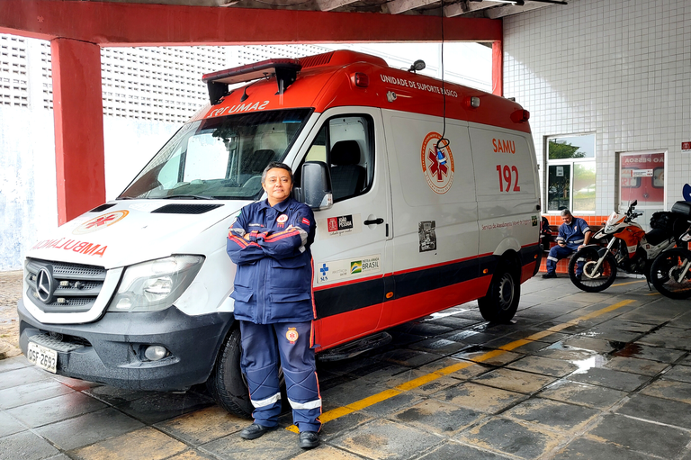 Condutora socorrista do Samu, Elisângela de Souza