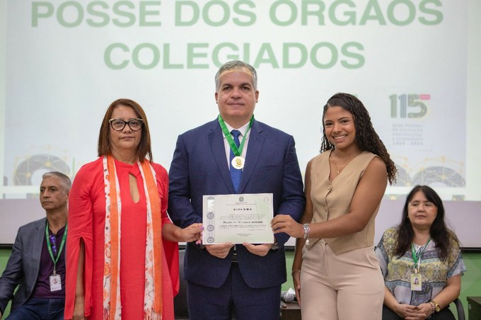 Dr Thiago homenagem IFPB-19.jpg