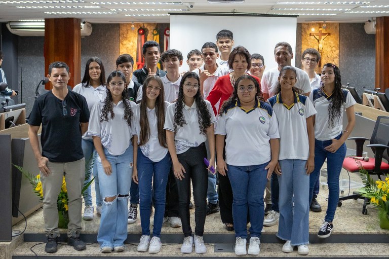 Dia do Trabalhado-1.jpg
