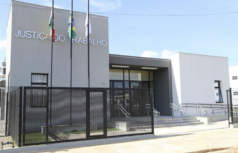 fachada.jpg