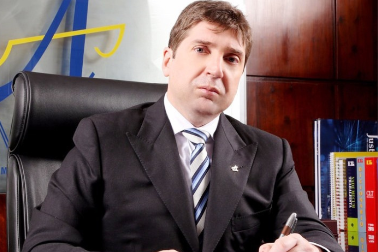 Guilherme Feliciano palestrante.png
