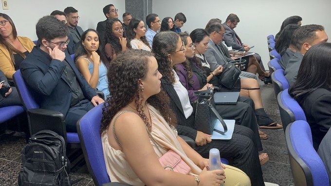 Visita estudantes Direito_5.JPG