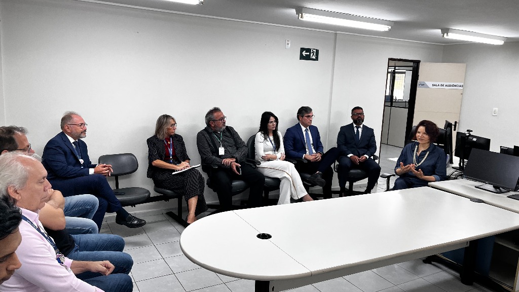 Visita Institucional Santa Rita 1.JPG