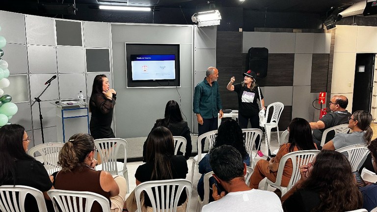Palestra e teatro SIPAT Sistema Correio (5).JPG
