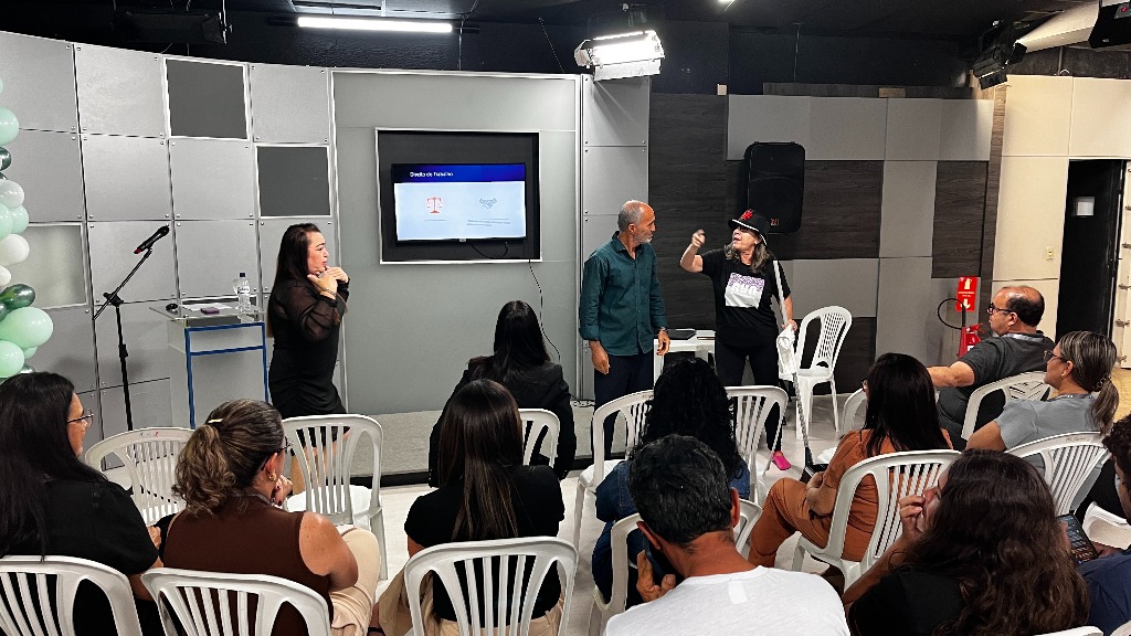 Palestra e teatro SIPAT Sistema Correio (5).JPG