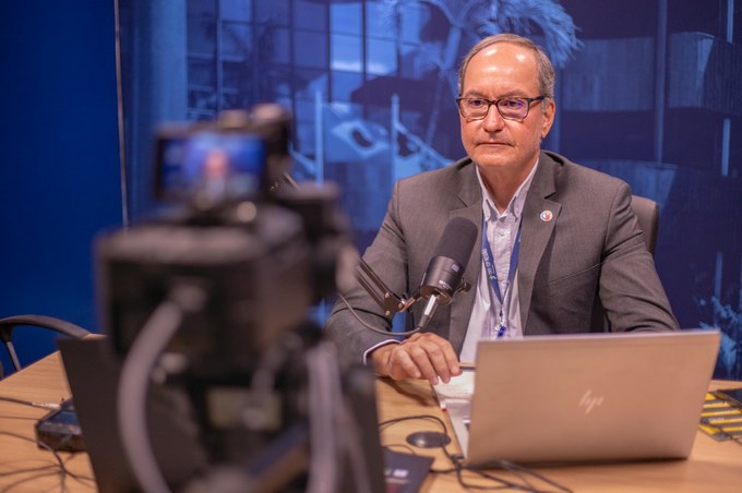 MAX Entrevista-2.jpg