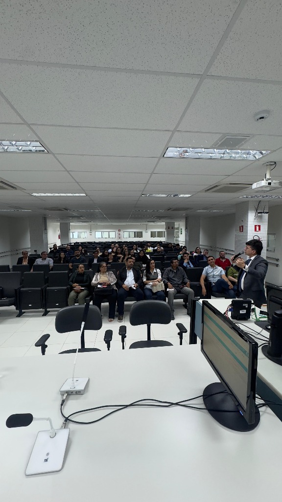 aula audiência fórum_4.jpg