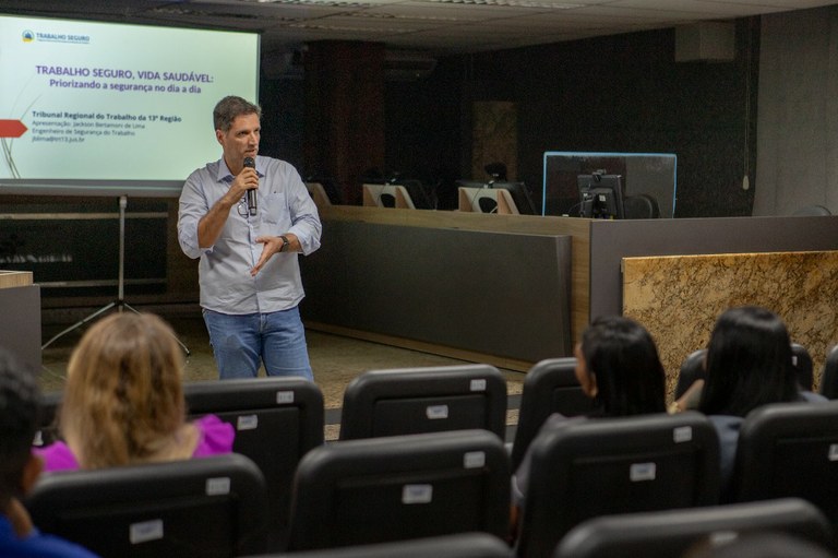 Palestra Trabalho Seguro-14.jpg